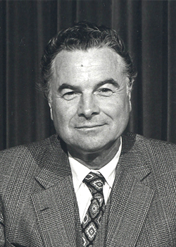 Secretary-General Hans Joachim Opitz