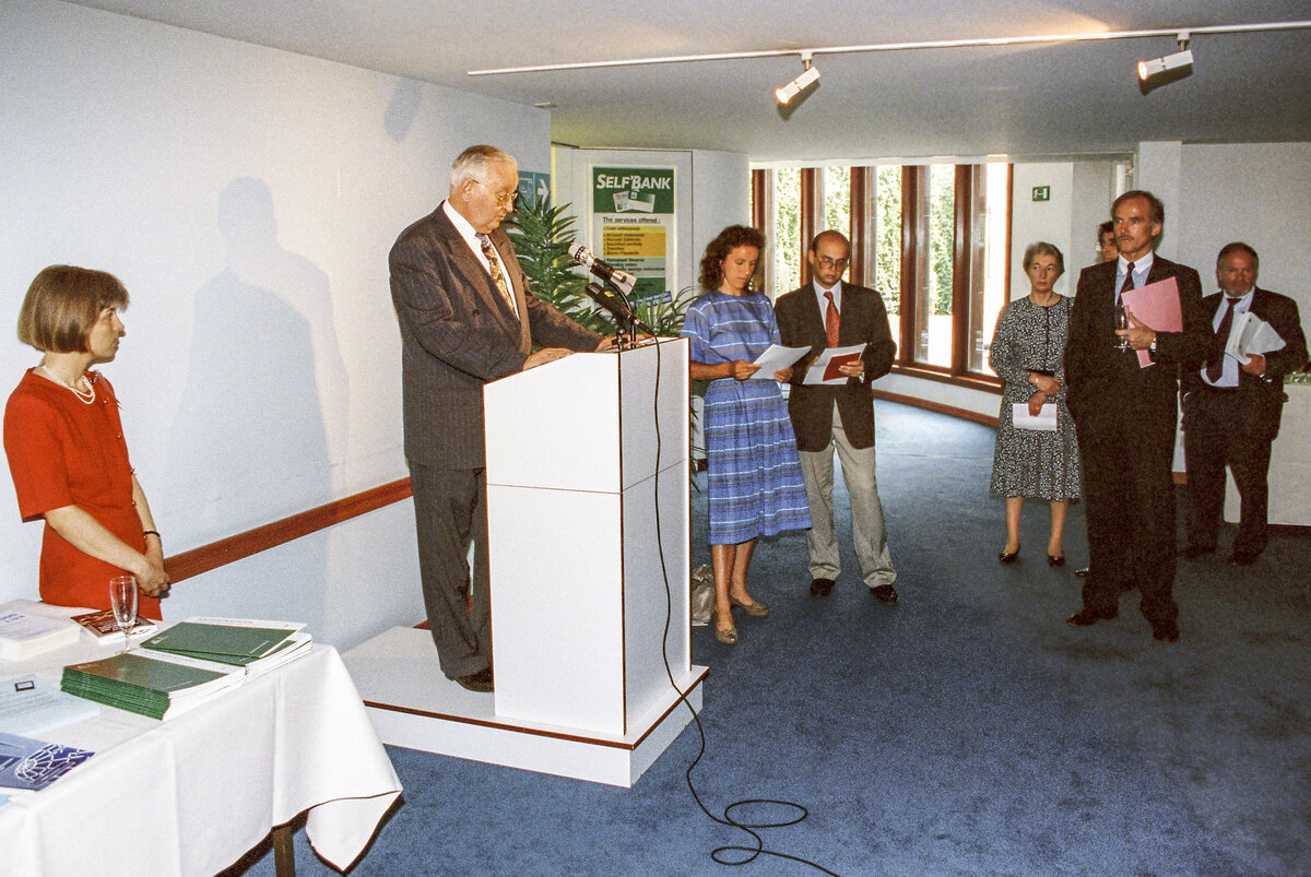 Presentation of publication and books