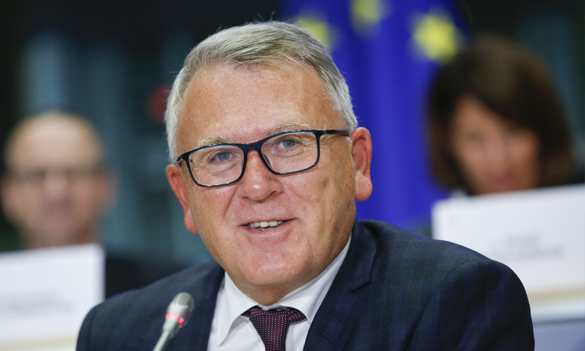 Nicolas schmit.jpg