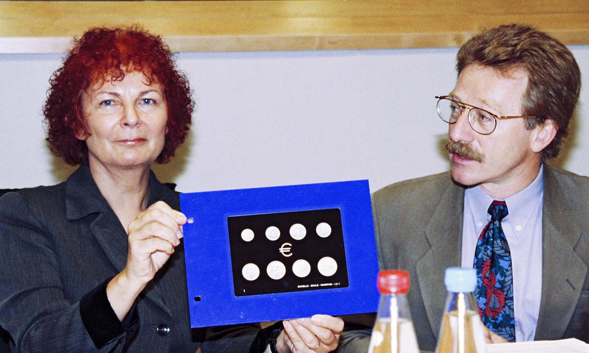 Meeting of the Subcommittee on Monetary Affairs - Exchange of views with the Director of the Luxembourg Treasury, 1997.jpg
